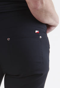Navy City Shorts for lady golfers are the most popular shorts by far.  If you are looking for golf clothes for women then look at these fashionable, stylish light grey ladies golf shorts. Matched with the JRB Ladies Golf shirts in various stunning designs and you will look amazing when out playing your Daily Sports.