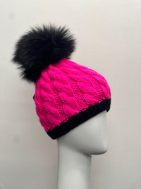 Sabbot Andrea Krazi bobble hat - Neon Pink