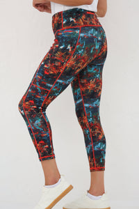 Famara Women's Capri Leggings  - Take Flight print