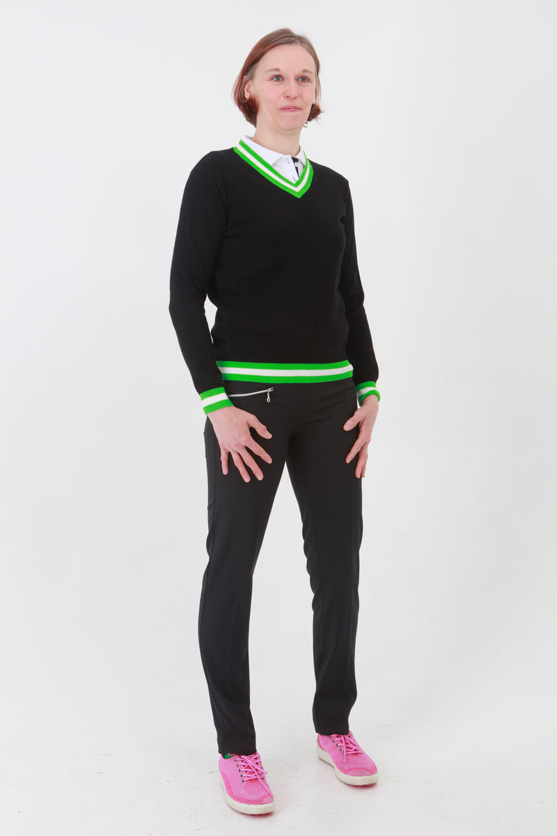 Such a comfortable fit for the ladies golf season. Ladies Golf trousers in a stylish black are perfect for your ladies golfing wardrobe.    Matched with the JRB Ladies Golf shirts in various stunning designs and you will look amazing when out doing your Daily Sports.