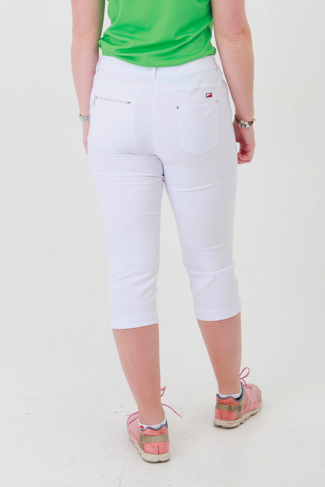 Such a comfortable fit for the ladies golf season. White Ladies Golfing Capri trousers are perfect for your ladies golfing wardrobe.    Matched with the JRB Ladies Golf shirts in various stunning designs and you will look amazing when out playing on the golf course.