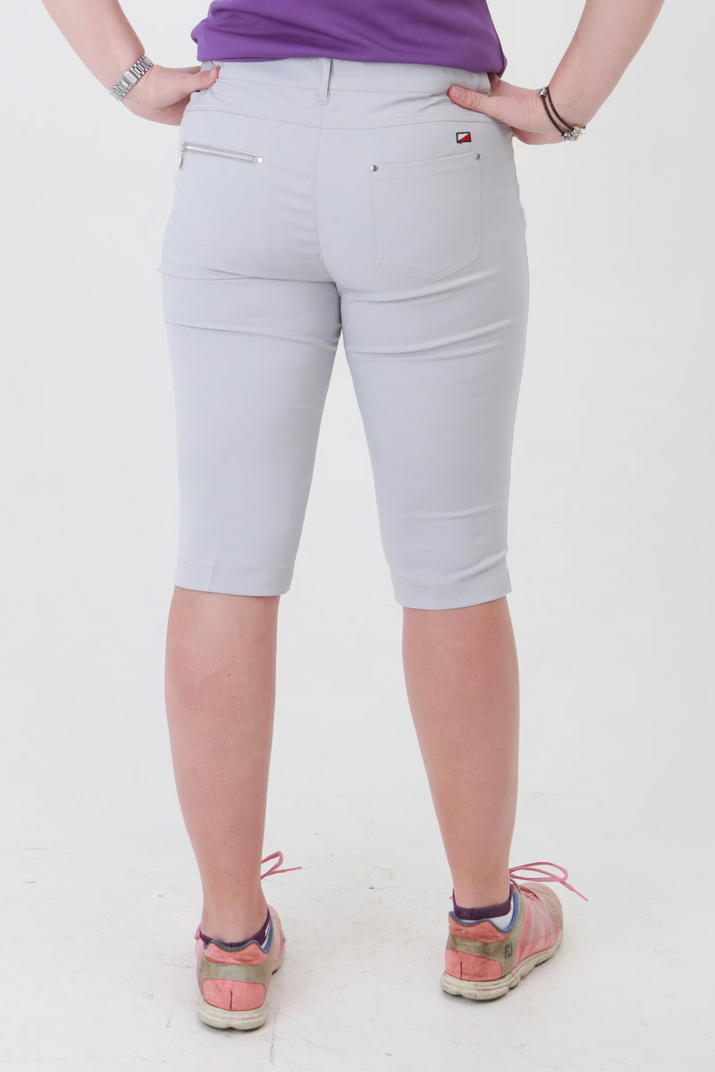 Golfing ladies, we know you're going to love these ladies golf shorts. If you are looking for golf clothes for women then look at these fashionable, stylish light grey ladies golf shorts. Matched with the JRB Ladies Golf shirts in various stunning designs and you will look amazing when out playing your Daily Sports.