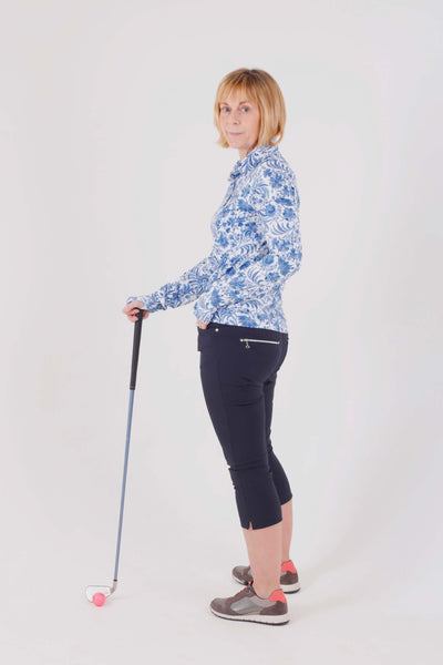 Navy Ladies Golfing Capri trousers are perfect for your ladies golfing wardrobe.    Matched with the JRB Ladies Golf shirts in various stunning designs and you will look amazing when out playing on the golf course.  When searching for golf clothes for women, these navy capri trouser are so popular especially for teams.