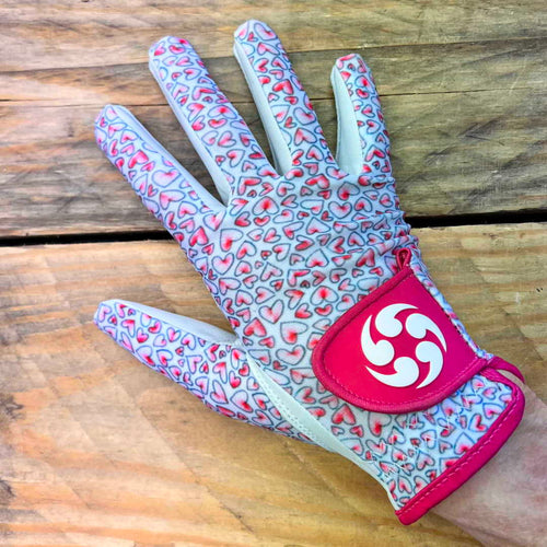 Suitably Sporty Golf Glove (right hand) - Hearts for Macmillan