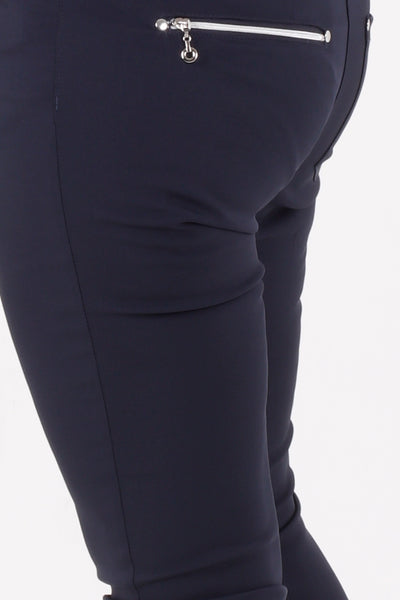 Such a comfortable fit for the ladies golf season. Ladies Golf trousers in a stylish navy are perfect for your ladies golfing wardrobe.    Matched with the JRB Ladies Golf shirts in various stunning designs and you will look amazing when out doing your Daily Sports.